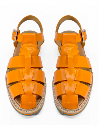 La sandale fermée en cuir orange - Pertini